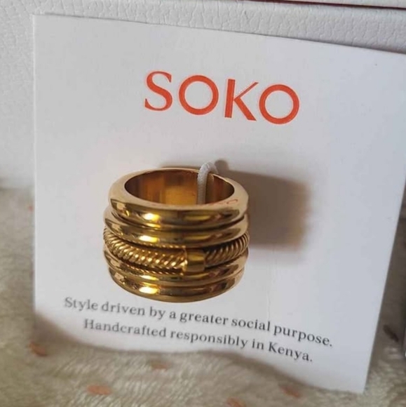 SOKO Uzi Spinner Statement Ring 24K Gold Plated - Picture 1 of 5